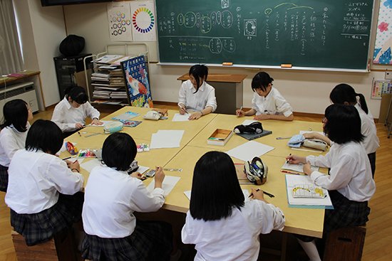 3年　情報メディアデザイン2